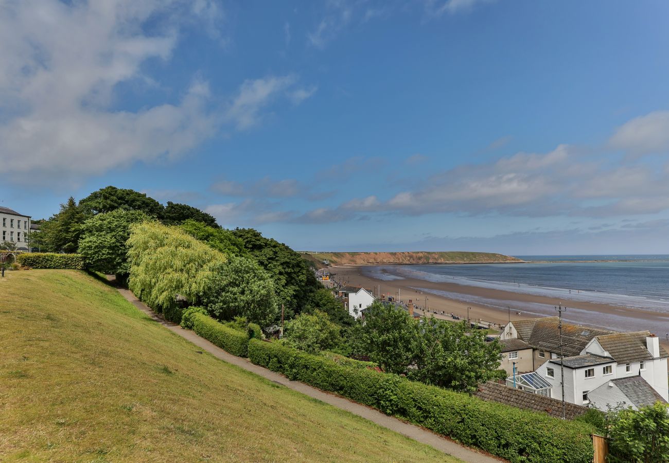 Apartment in Filey - Belle House, Apt 2