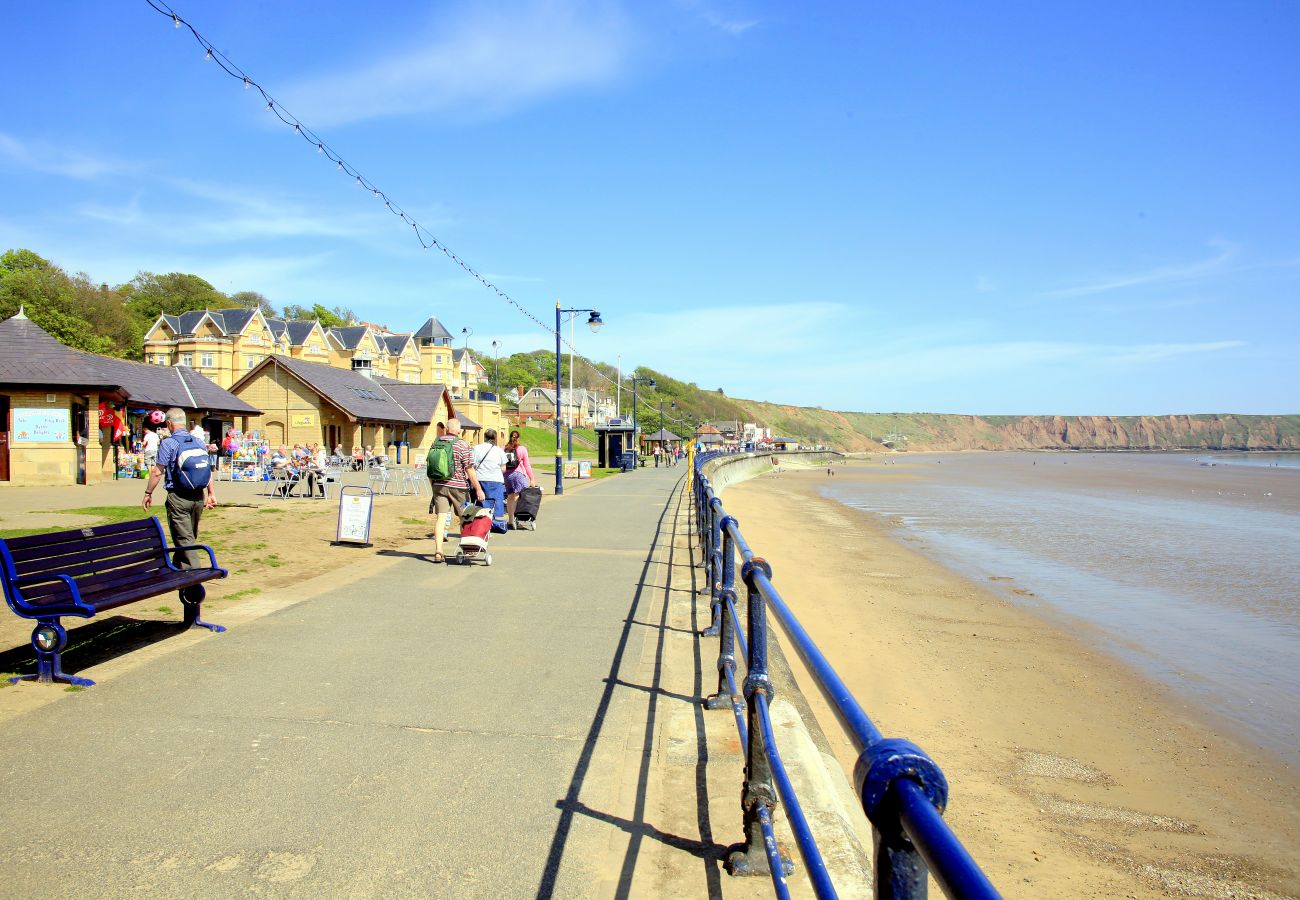 Apartment in Filey - Belle House, Apt 4