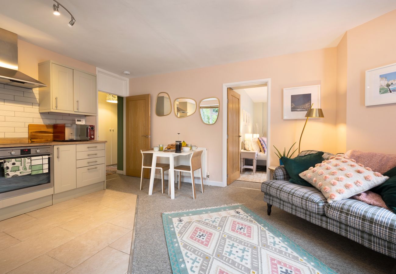 Apartment in Bath - Ruby Retreat