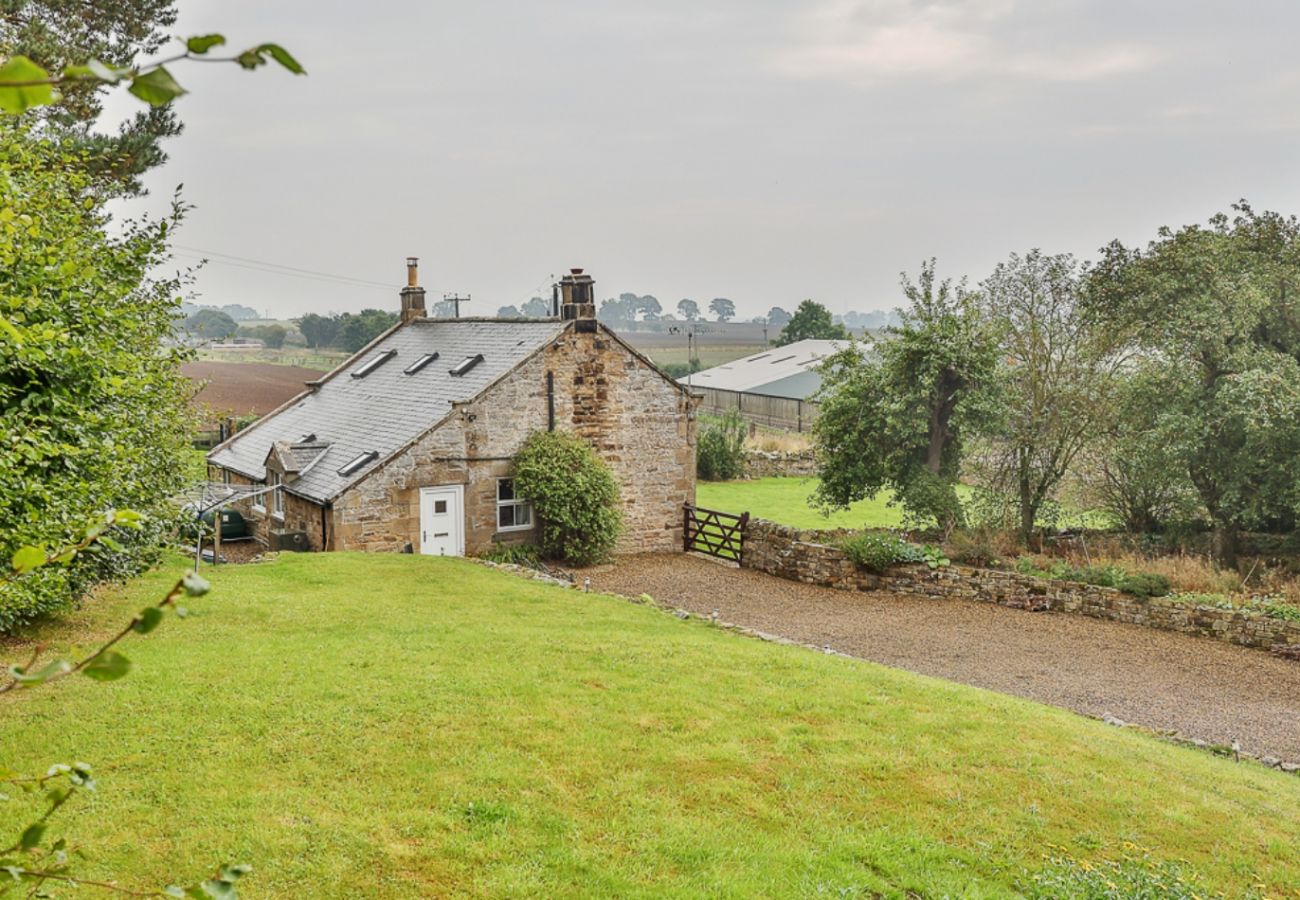 Cottage in Belsay - The Barn, Shortflatt Farm