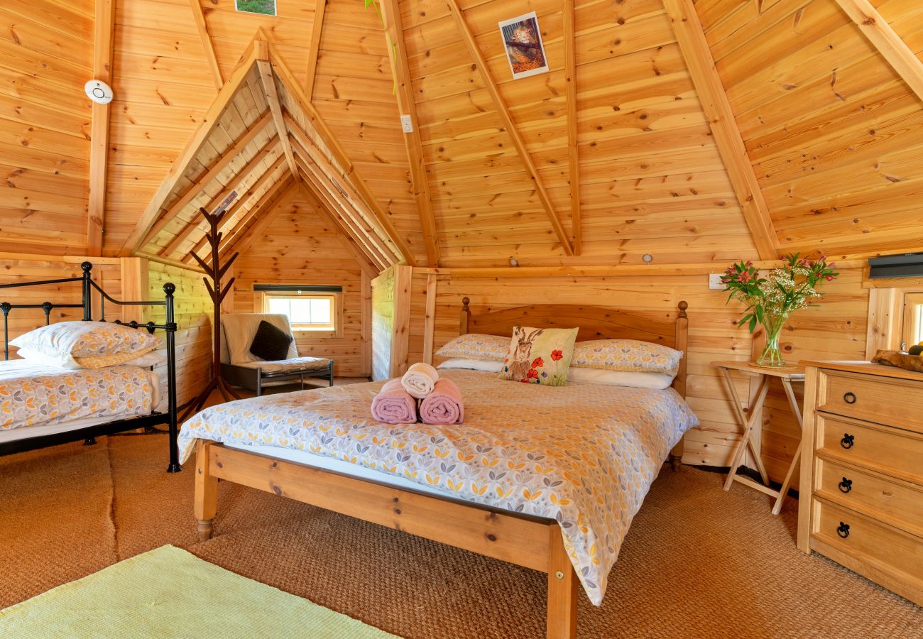 Chalet in Okehampton - 'Exmoor' Wooden Eco-Lodge