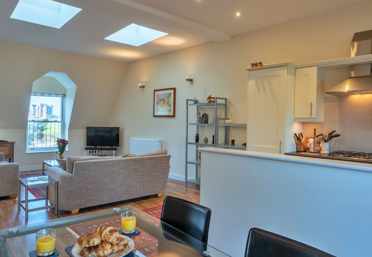 Apartment in Ilfracombe - Cove View Penthouse