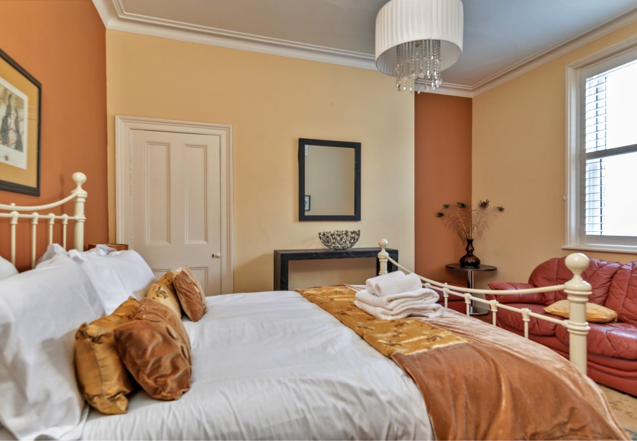 House in Whitby - Adventure House