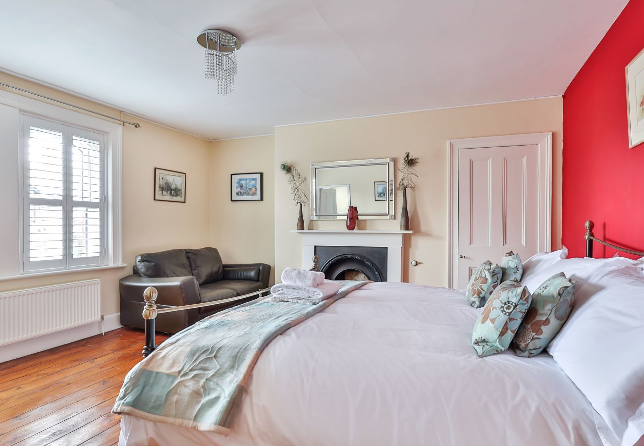 House in Whitby - Adventure House