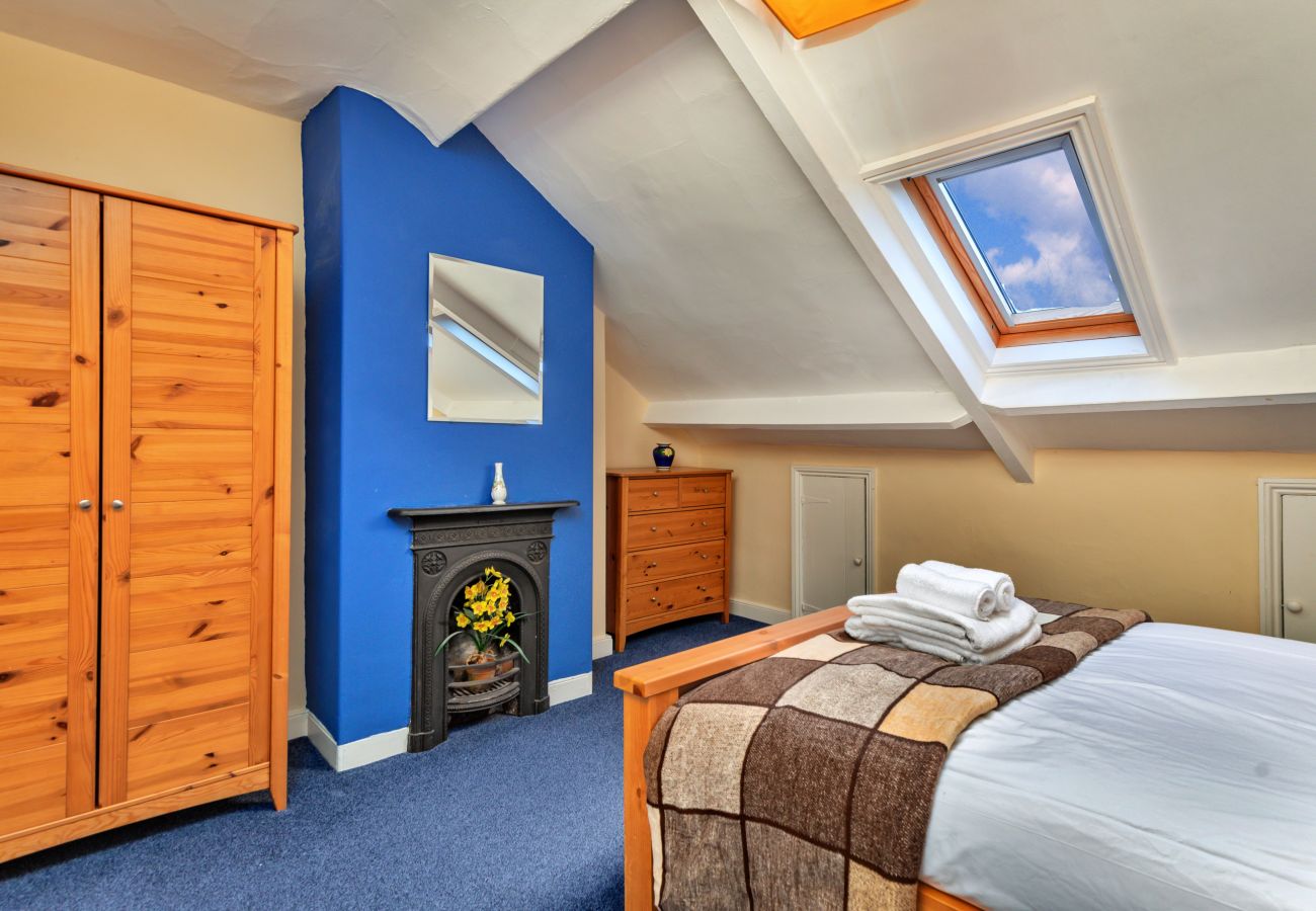 House in Whitby - Adventure House