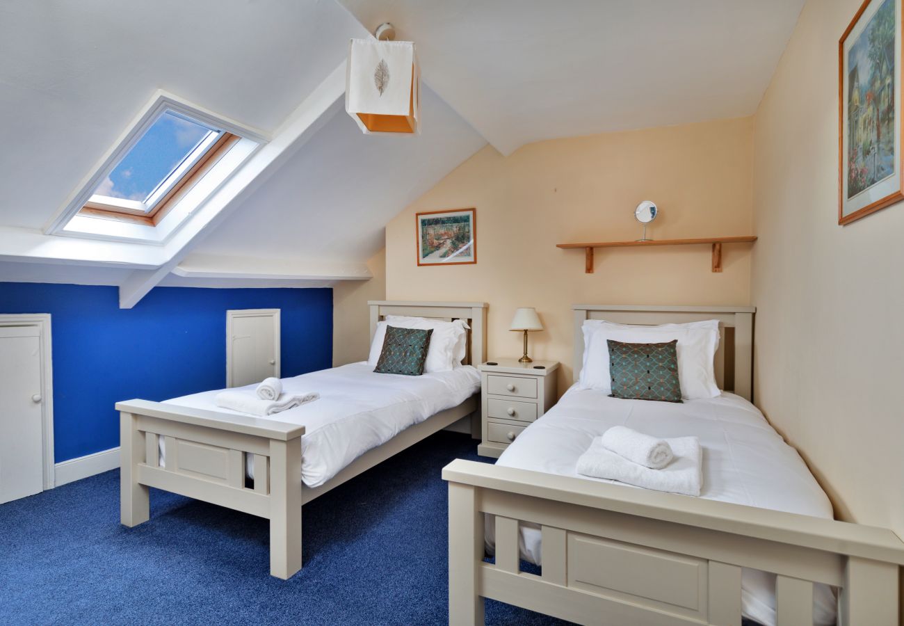 House in Whitby - Adventure House