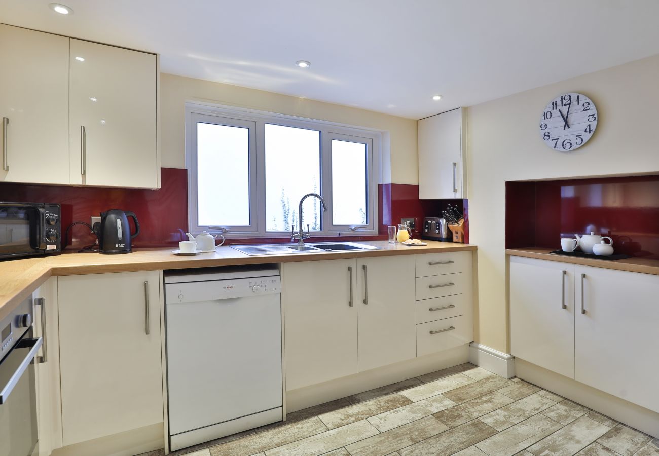 House in Whitby - Adventure House