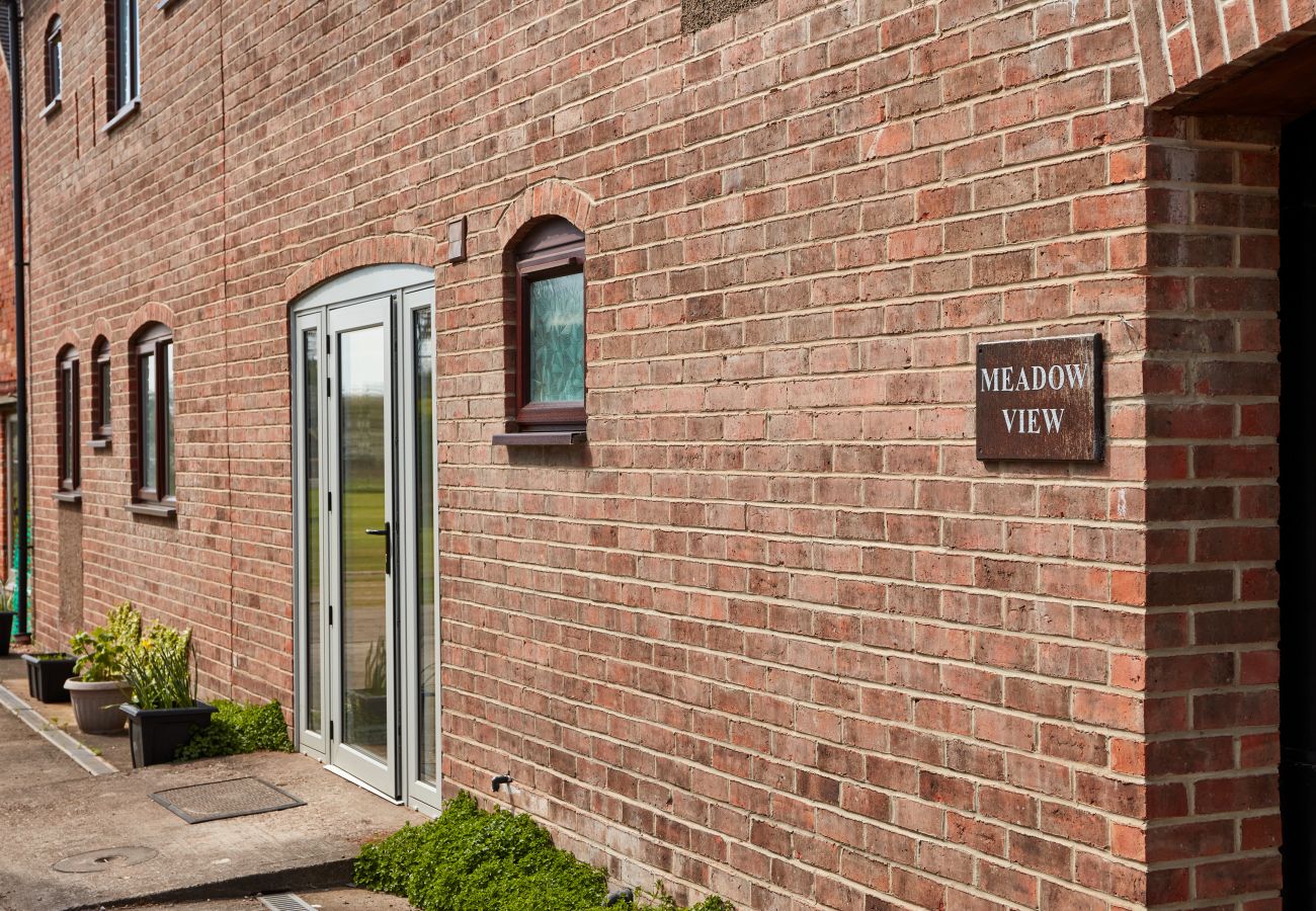 Cottage in Ashbourne - Meadow View