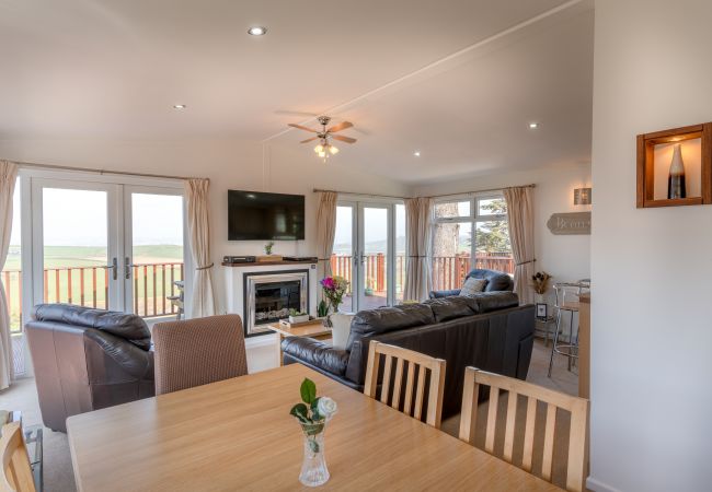 Chalet in Torpoint - Serendipity Lodge Chalet in Torpoint - Serendipity Lodge