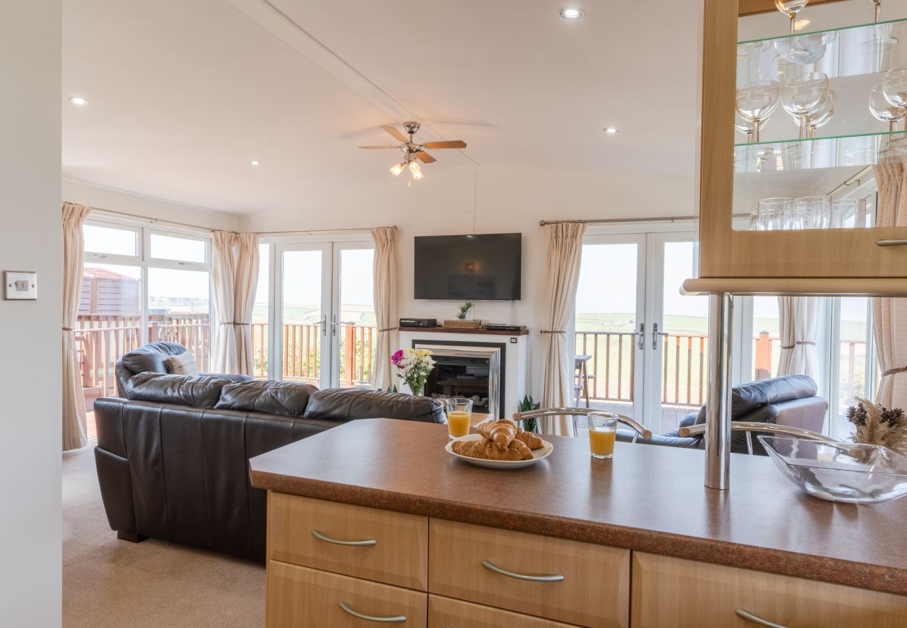 Chalet in Torpoint - Serendipity Lodge