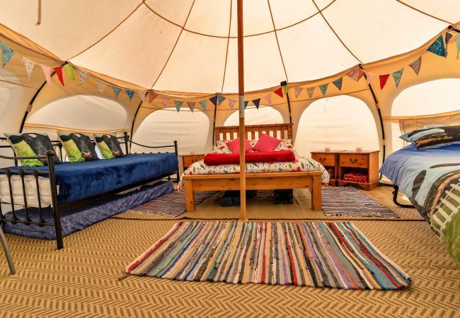 Chalet in Ilfracombe - Ash Lotus Belle Tent Chalet in Ilfracombe - Ash Lotus Belle Tent
