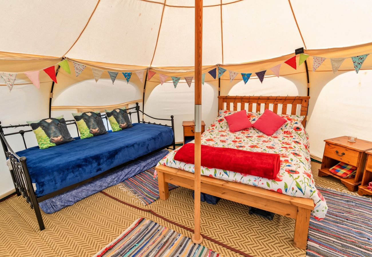 Chalet in Ilfracombe - Ash Lotus Belle Tent