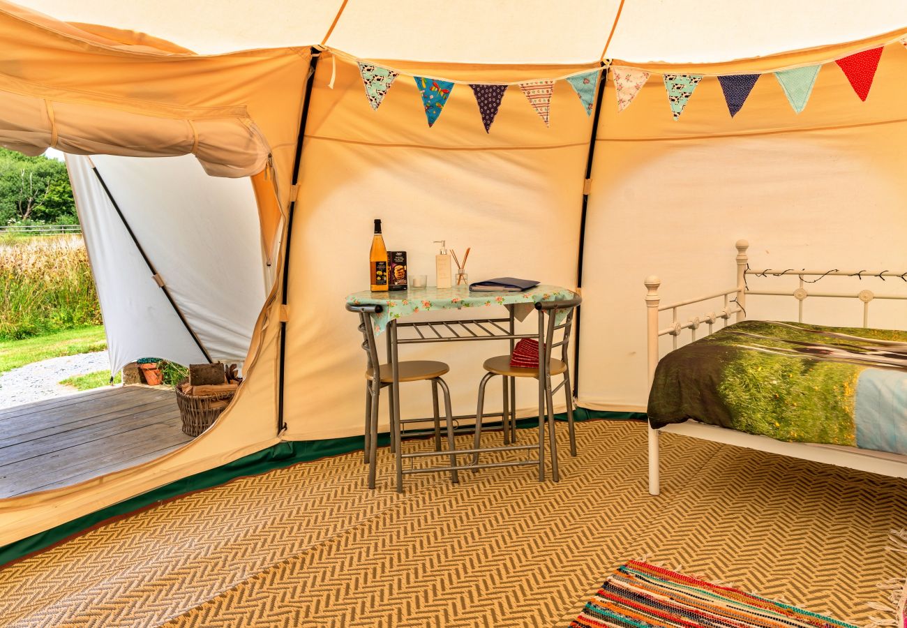 Chalet in Ilfracombe - Beech Lotus Belle Tent