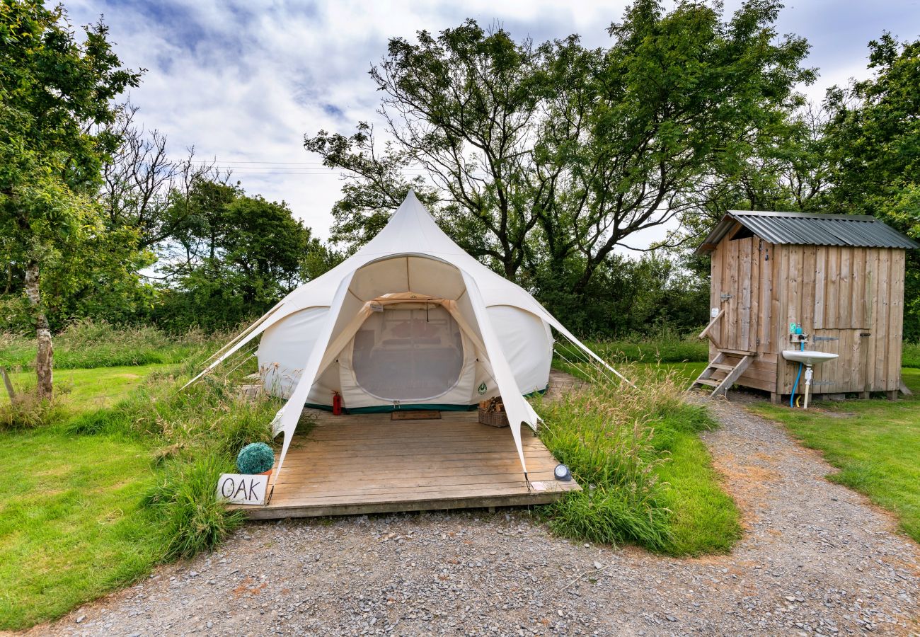 Chalet in Ilfracombe - Oak Lotus Belle Tent