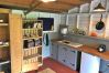 Chalet in Swannington - Lilypad Bell Tent Chalet in Swannington - Lilypad Bell Tent