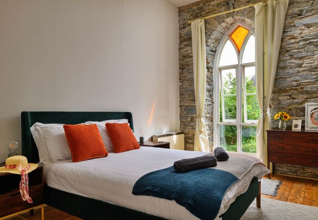 House in Dinas Mawddwy - The Old Wesleyan Chapel House in Dinas Mawddwy - The Old Wesleyan Chapel