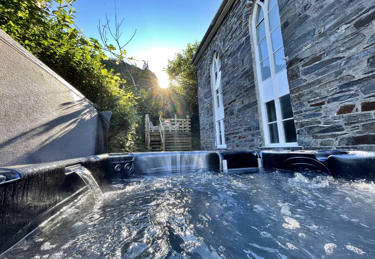 House in Dinas Mawddwy - The Old Wesleyan Chapel