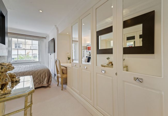 Terraced House in London - Regents Views Terraced House in London - Regents Views