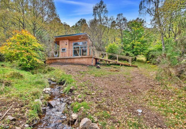 Chalet in Kiltarlity - Cosagach Falls Cabin Chalet in Kiltarlity - Cosagach Falls Cabin