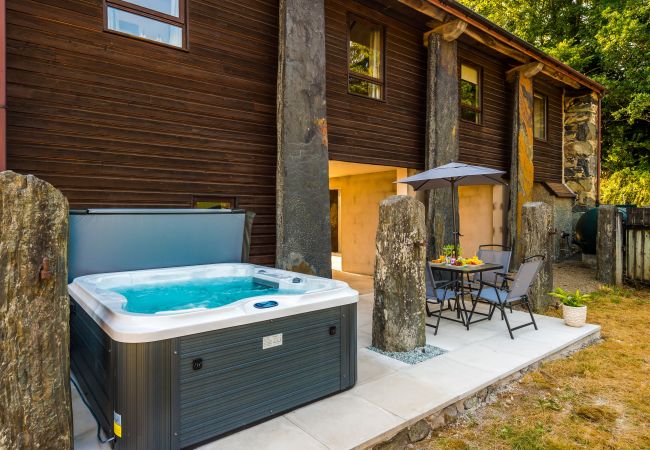 Cottage in Dolgellau - Idris Barn (Helm y Llwyn Barn)