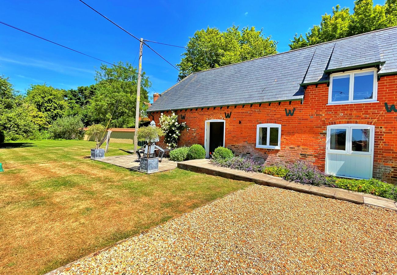 Cottage in Barton Stacey - The Old Granary