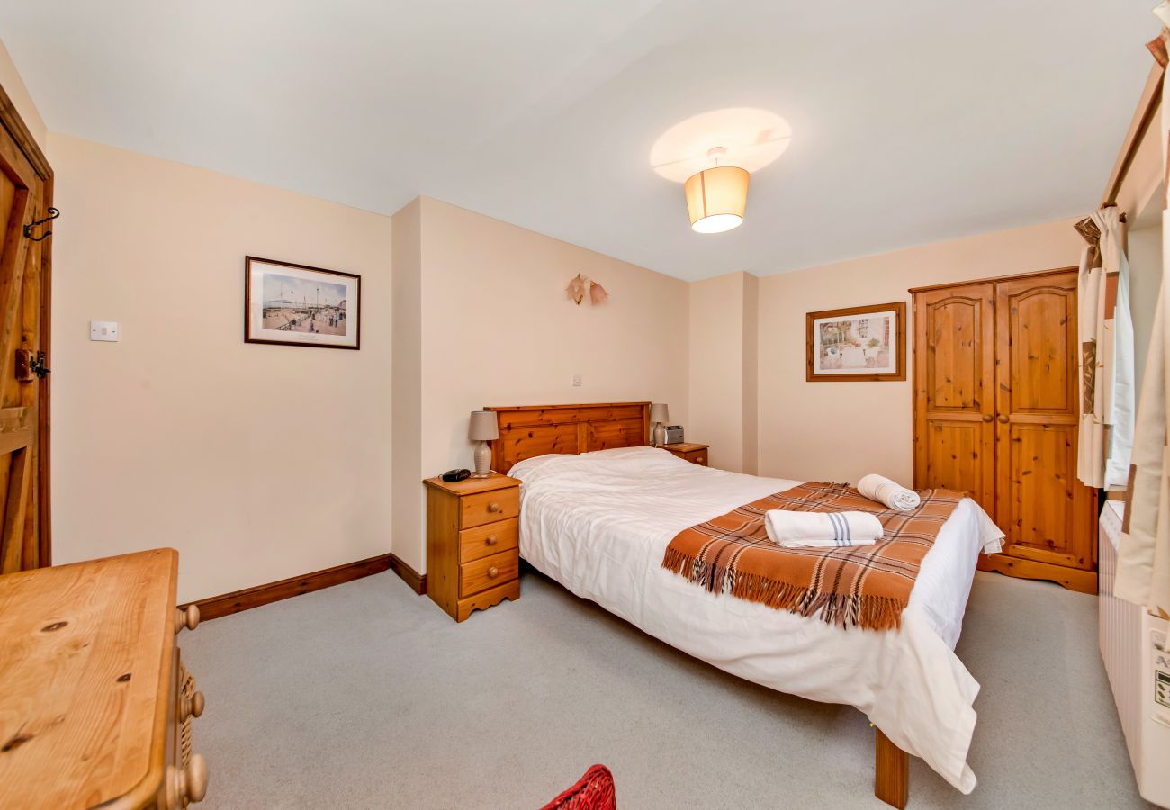 House in Ashbourne - The Shires at Alstonefield