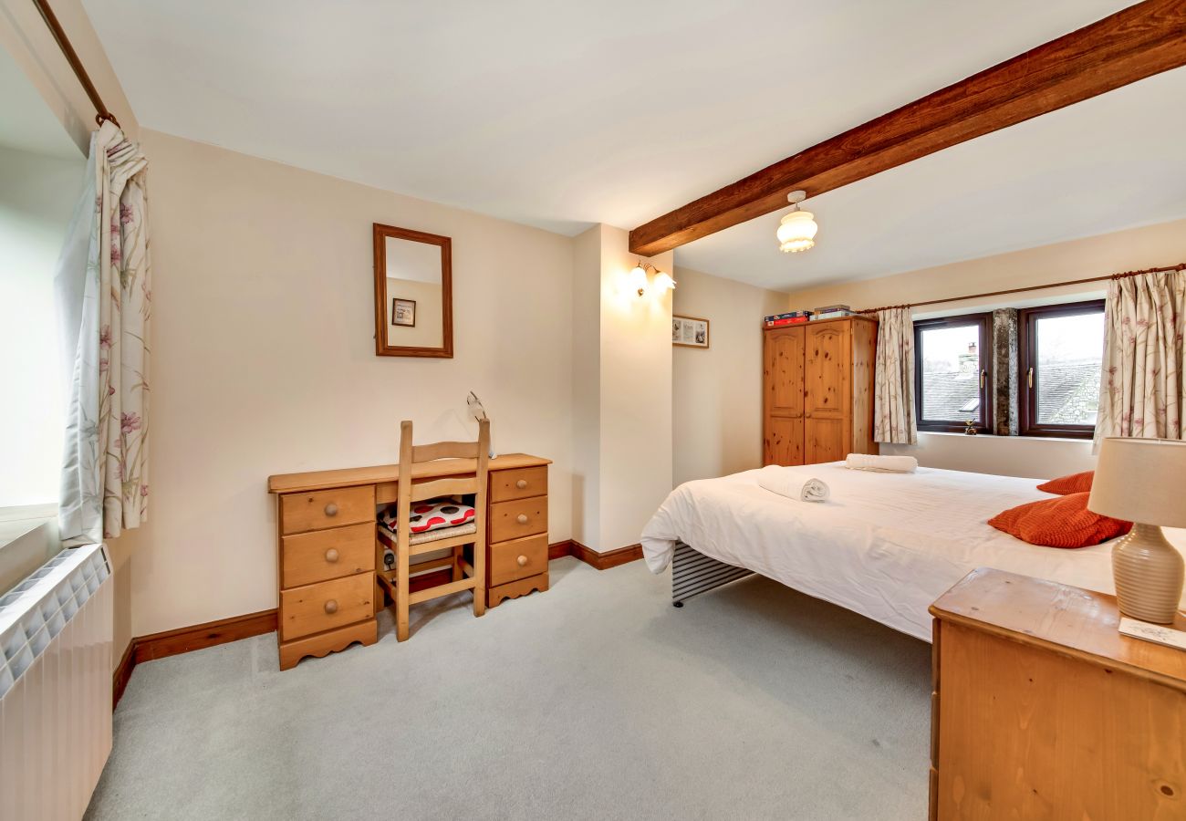 House in Ashbourne - The Shires at Alstonefield