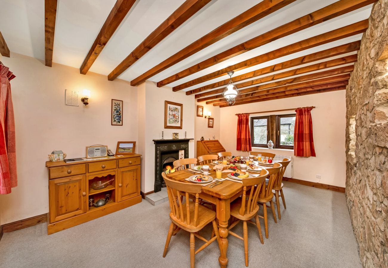 House in Ashbourne - The Shires at Alstonefield