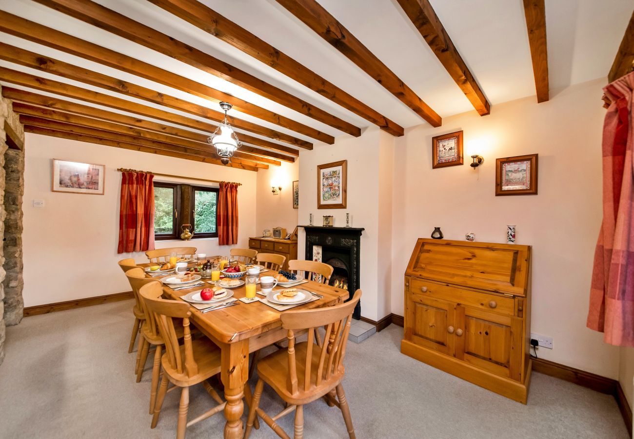 House in Ashbourne - The Shires at Alstonefield