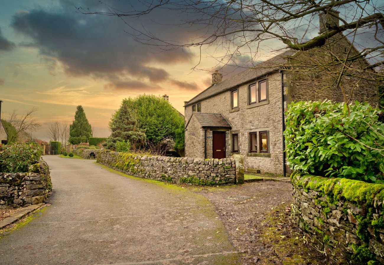 House in Ashbourne - The Shires at Alstonefield