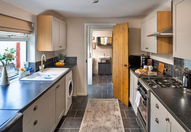 House in Blaenau Ffestiniog - Bwthyn Llechi (Slate Cottage)