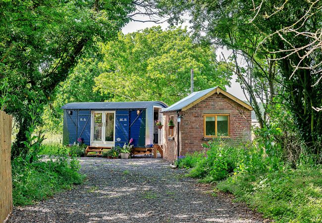 Chalet in Shrawardine - Shrawardine Train Carriage