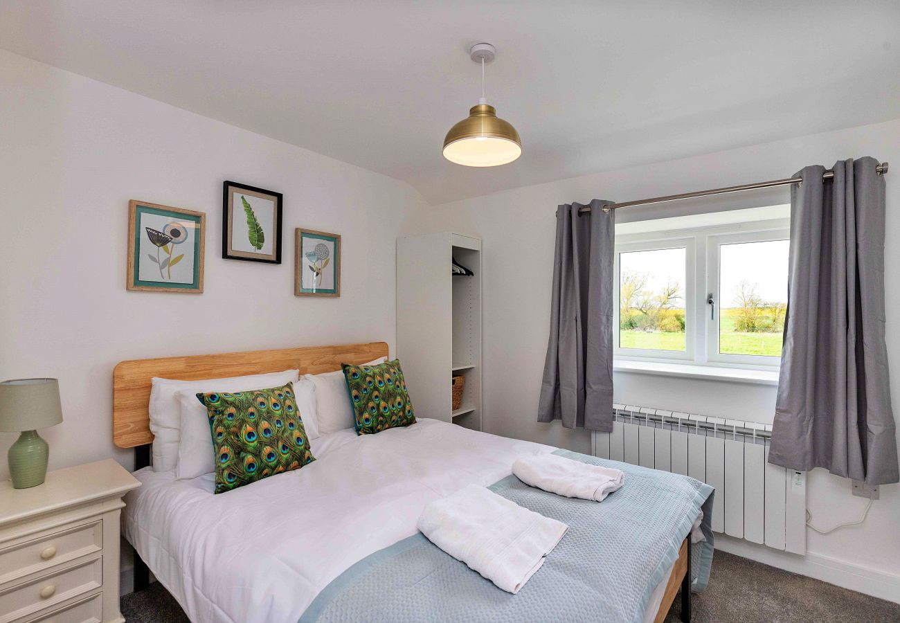 House in Stamford - The Warren