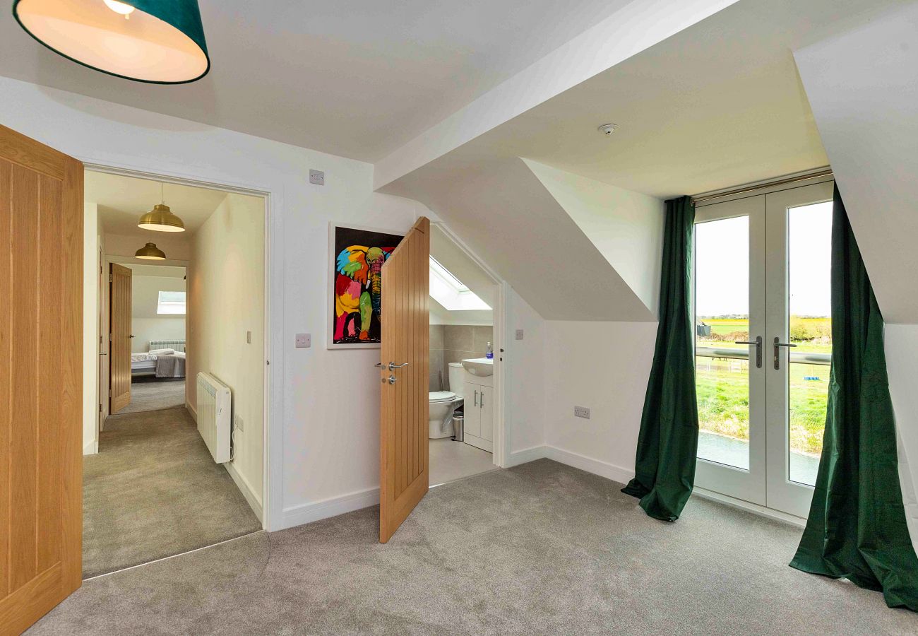 House in Stamford - The Holt