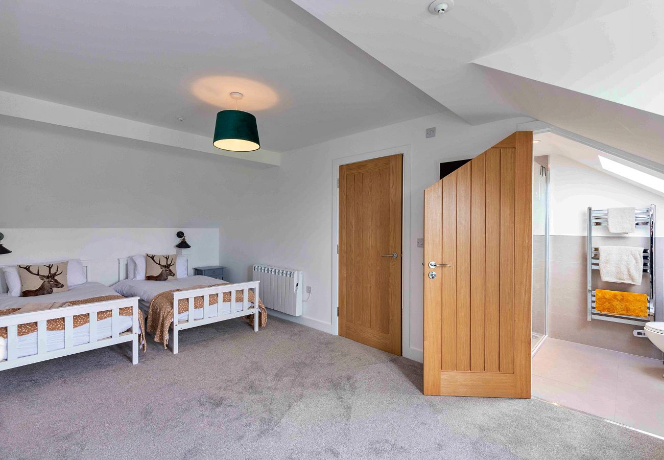 House in Stamford - The Holt