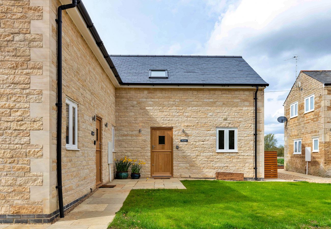 House in Stamford - The Holt