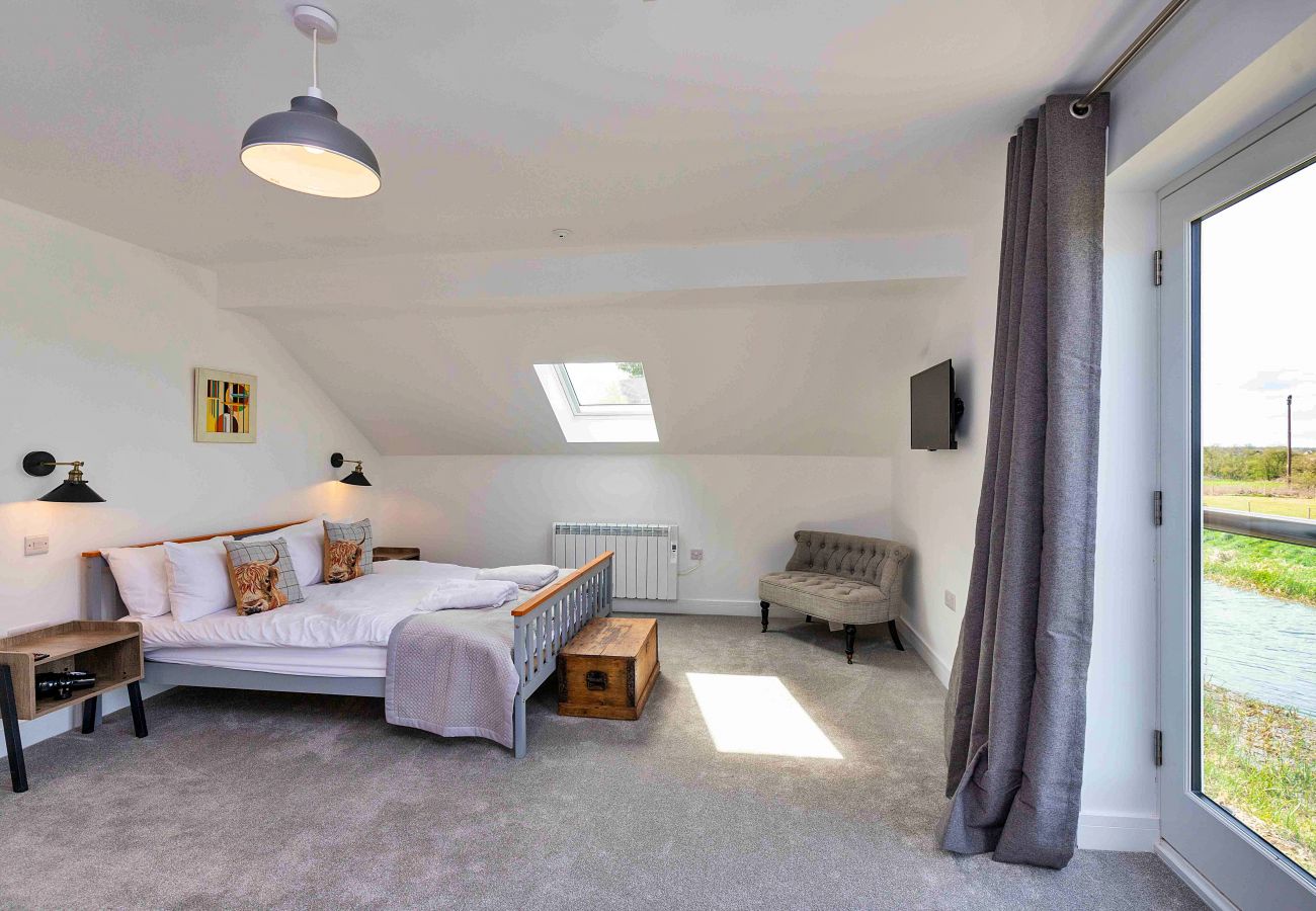 House in Stamford - The Holt