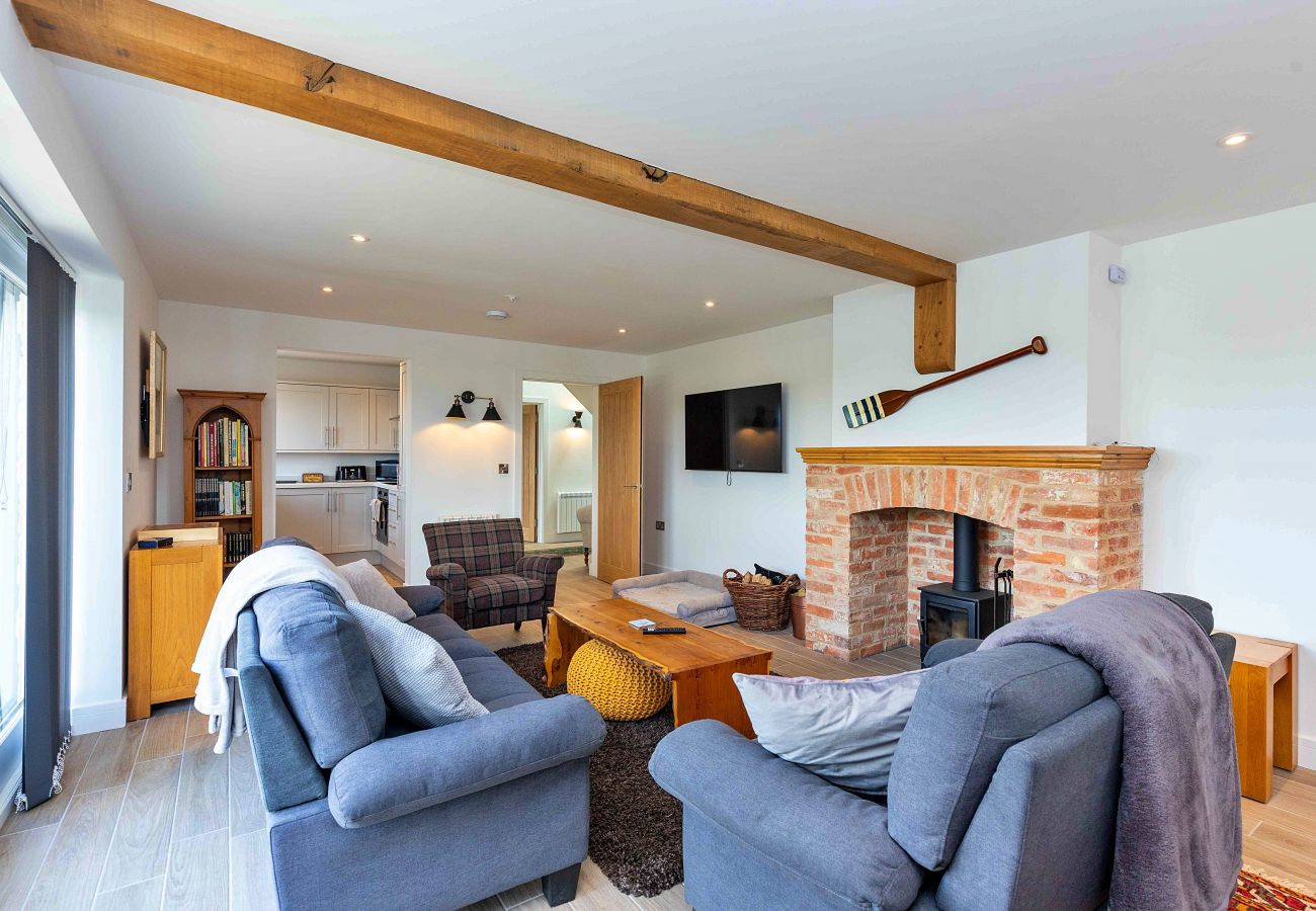 House in Stamford - The Holt