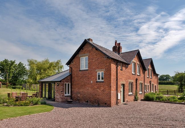 Cottage in Shrawardine - Fox and Hare Cottage in Shrawardine - Fox and Hare