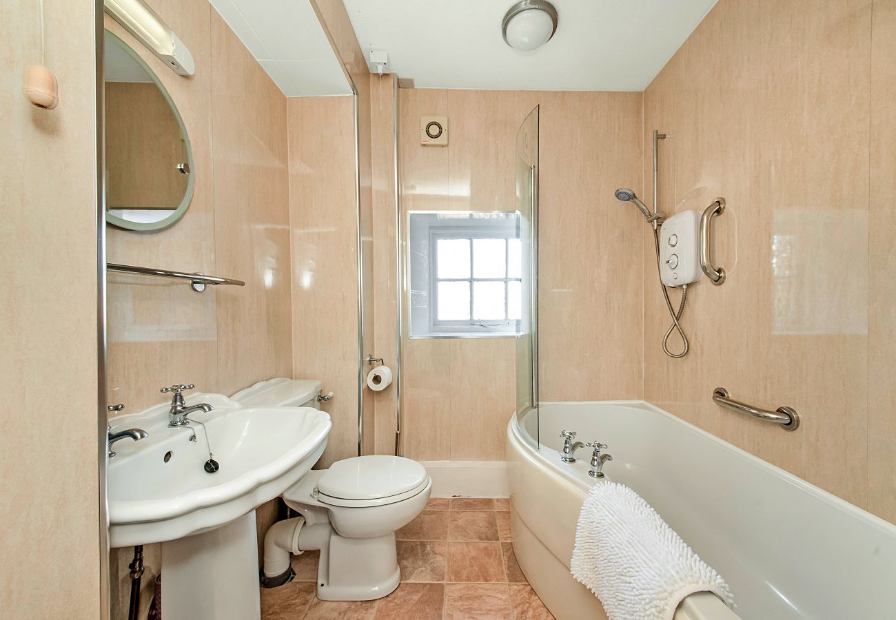 Apartment in Thirsk - Pennine Hall Apt