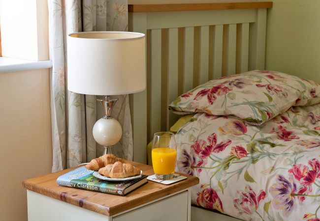 Cottage in Eglwysbach - Red Kites Retreat Cottage in Eglwysbach - Red Kites Retreat