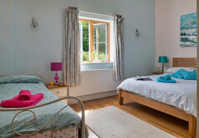 Cottage in Eglwysbach - Red Kites Retreat Cottage in Eglwysbach - Red Kites Retreat