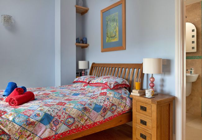 Cottage in Eglwysbach - Buzzards View Cottage in Eglwysbach - Buzzards View