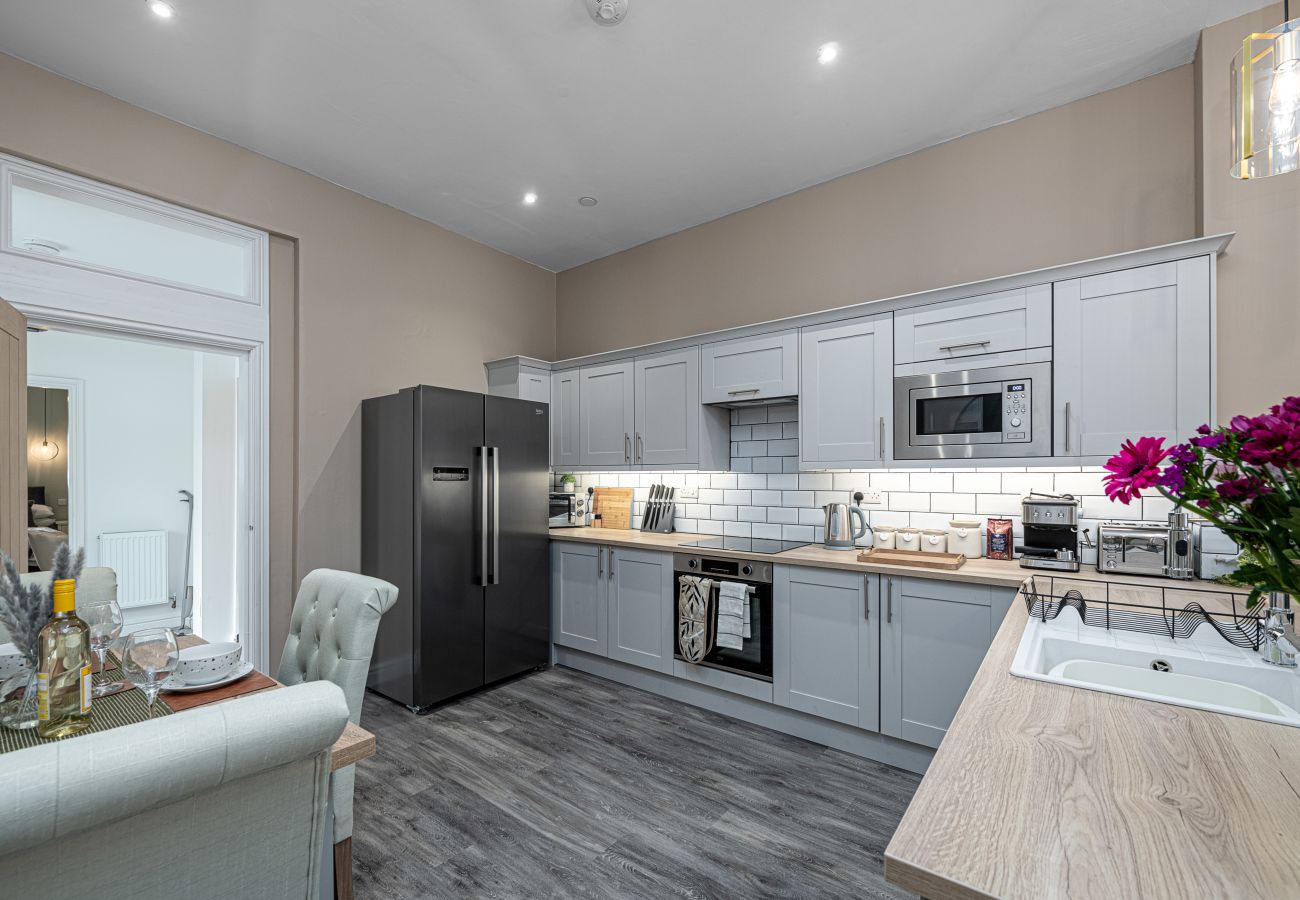 Apartment in Pwllheli - Peace Retreats Apartment - Pwllheli