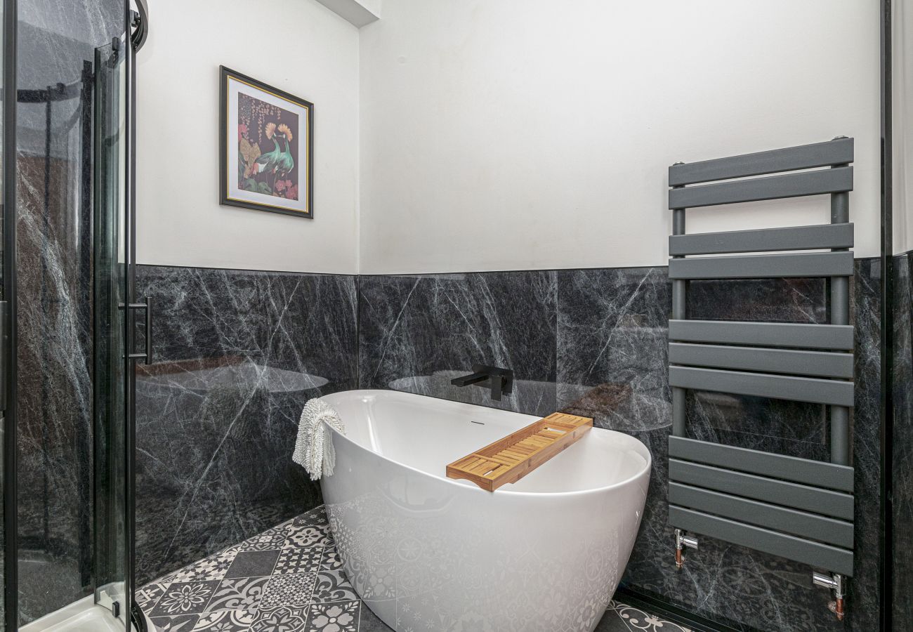Apartment in Pwllheli - Peace Retreats Apartment - Pwllheli