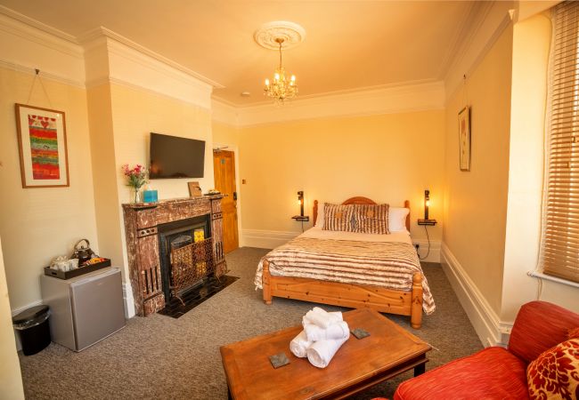 Apartment in Brighton - Pittodrie Guest House - Room 2