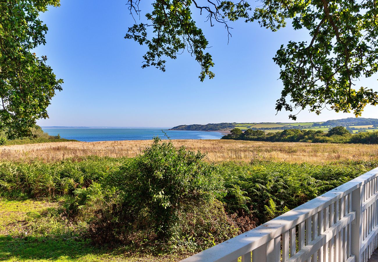 Cabin in Great Thorness - Ocean View