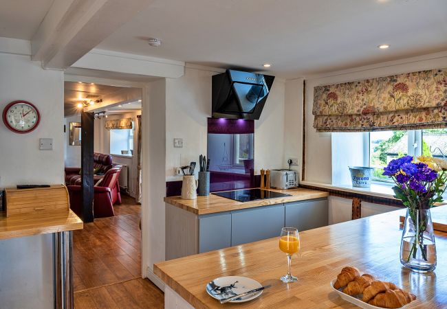 House in Okehampton - Heath Hills House in Okehampton - Heath Hills