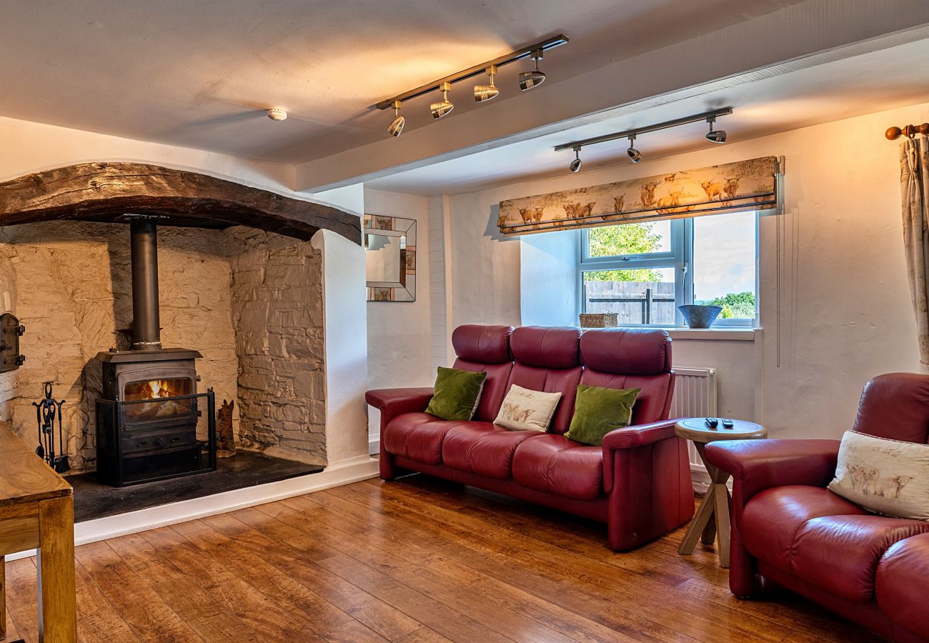 House in Okehampton - Heath Hills