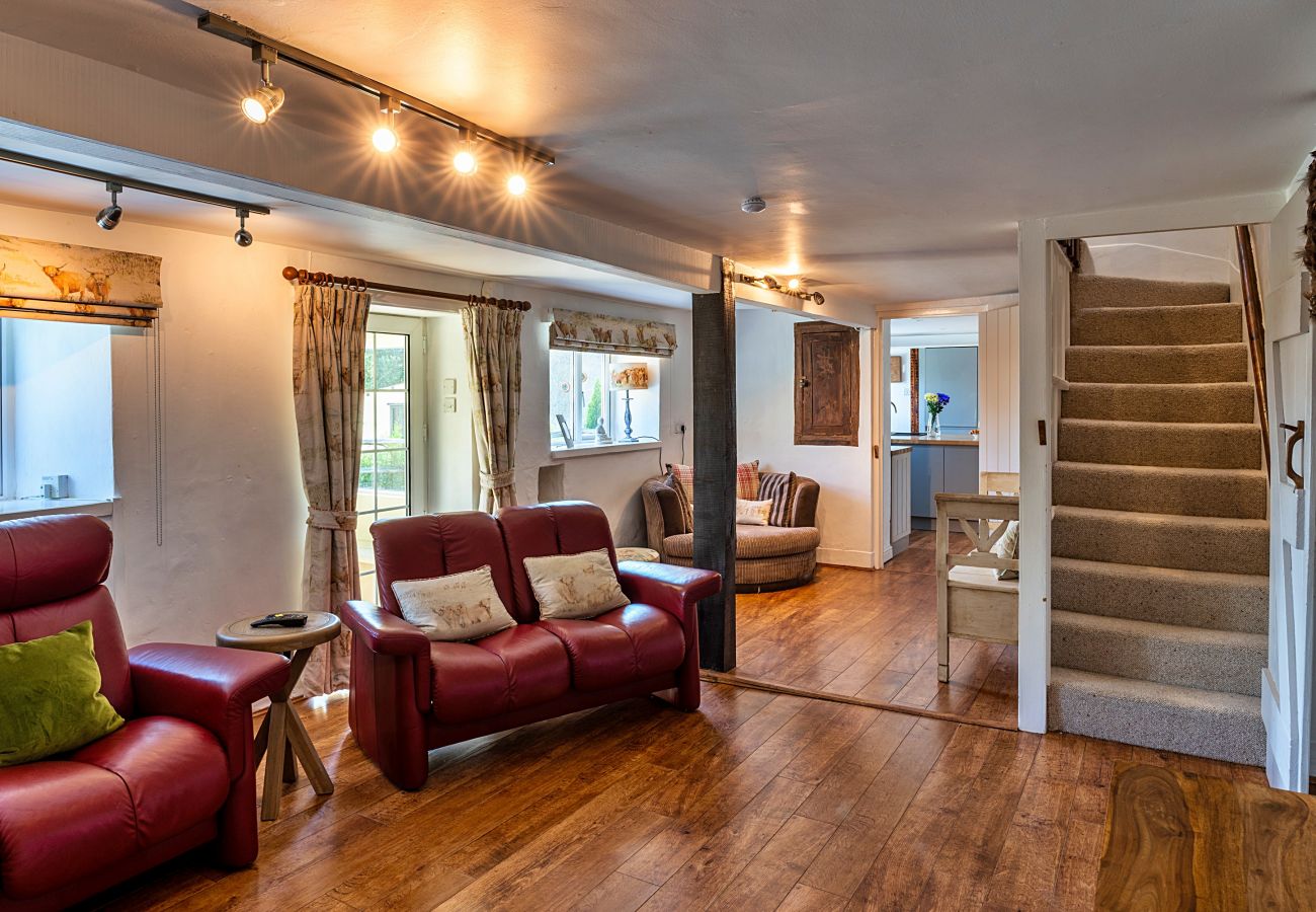 House in Okehampton - Heath Hills